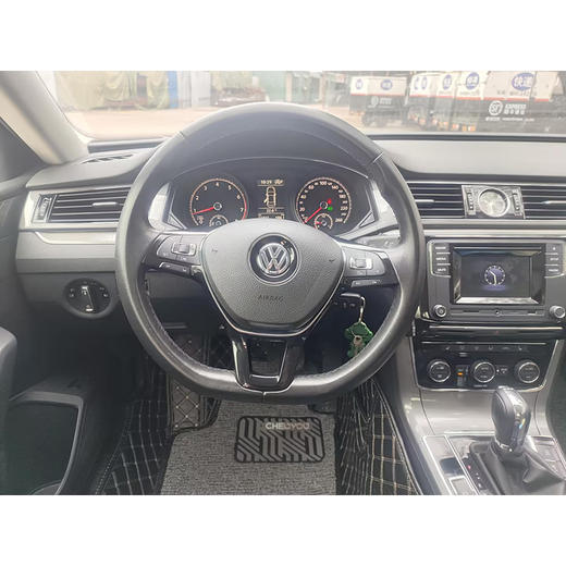 大众 帕萨特 330TSI DSG尊荣版【长租-北京】 商品图4