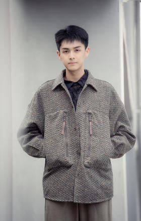 S43247847质感做旧呢料外套