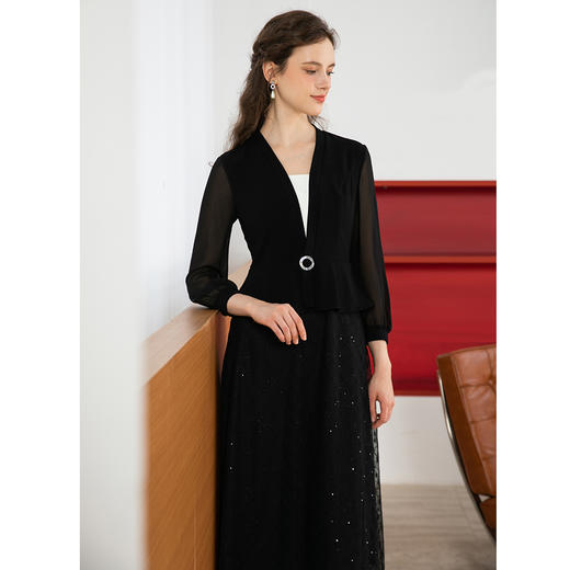 司歌假两件连衣裙刺绣七分袖V领小黑裙A901110X 商品图2