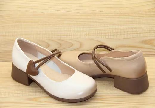 豪行2023年春23130081复古浅口皮鞋方根单鞋中跟时尚真皮 商品图1