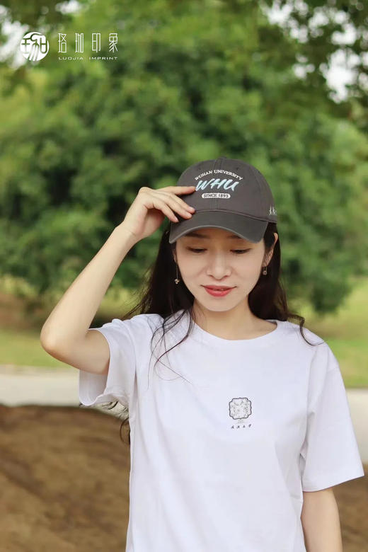 WHU绣字棒球帽 商品图1