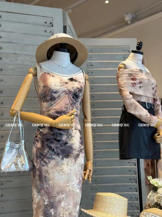 【门店同款】ENJOY秋季云敛-漠上飞花粉黛遥岑吊带裙 159398073 商品图2