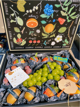 黑箱水果礼盒