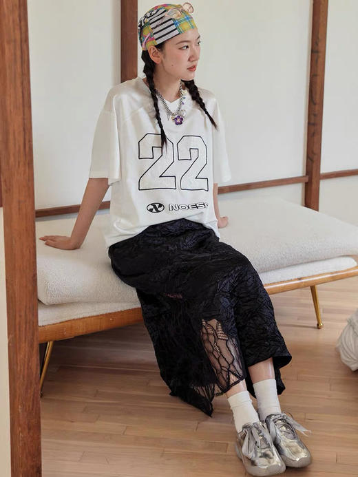 哑光缎面压皱定制蕾丝刺绣开叉半裙 商品图2