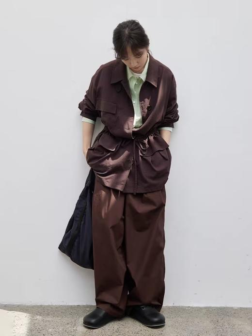 步履不停/4C23111C/工装感收腰休闲翻领外套 商品图1