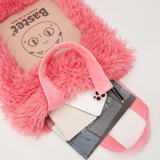 大英博物馆 盖亚·安德森猫和她的朋友们系列 长毛绒两用抽绳双肩包单肩包 玫粉色 商品图3