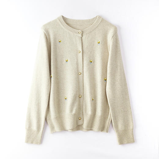 CC-J846早秋钉珠绣花针织开衫女2024新款春秋外穿毛衣小个子短款外搭外套 商品图4