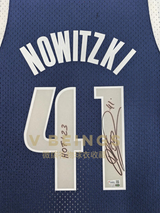收藏系列 诺维斯基 41号蓝色加签版 亲笔签名球衣 商品图2