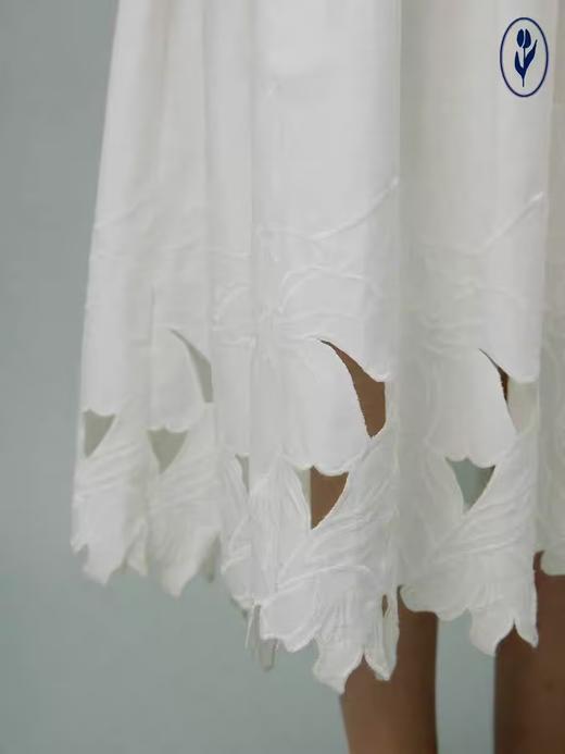 shyshystill/shy202406021/棉质镂空激光雕刻设计感原创花朵图案连衣裙身裙 商品图2