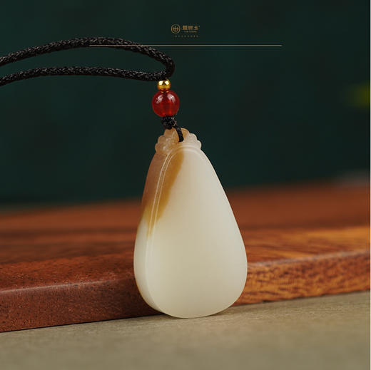 新疆国玉盟世玉和田玉羊脂玉挂件（昭君出塞）【带证书·顺丰物流】 商品图1