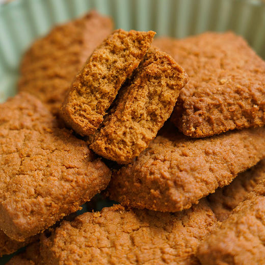 【浓香酥脆】一方云拾黄油咸蛋酥/黄油咖啡酥 蛋香扑鼻清甜不腻 咖啡醇香格调拉满 独立包装 120g/盒（一盒8小包） 商品图4