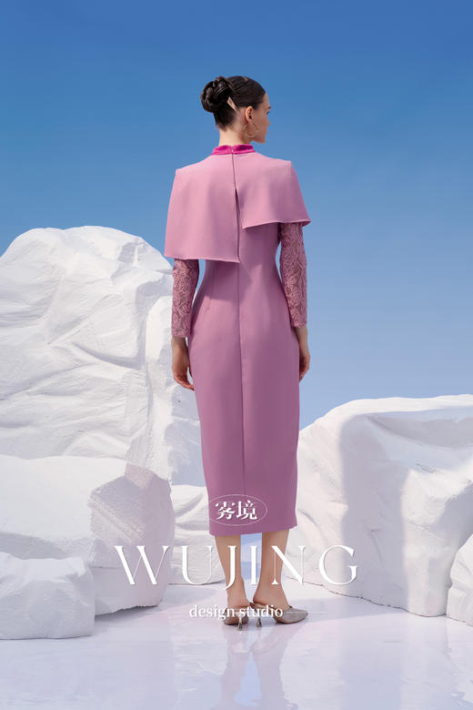 4202048 烟花粉黛 高级亮丝斜纹连衣裙 雾境 商品图5