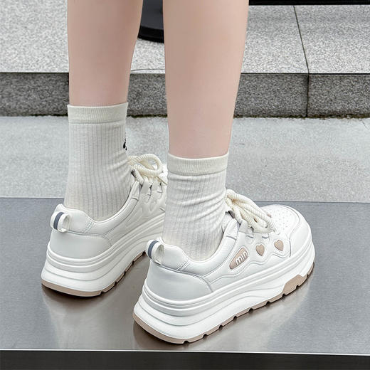 经典鲨2024年秋季款时尚韩版拼色系带平底通勤休闲小白鞋女KW326-D37191 商品图1