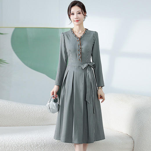 QYM 6481-Y条纹连衣裙收腰系带木耳边时尚连衣裙 商品图0