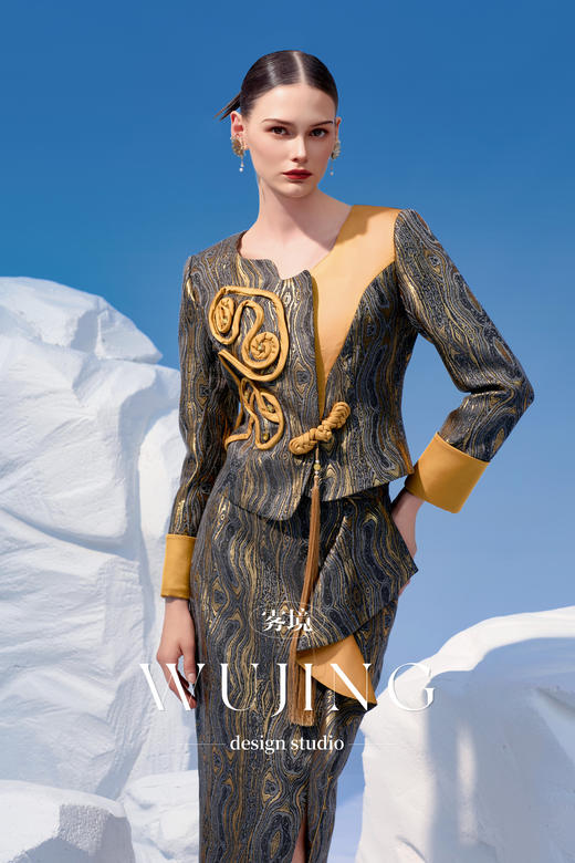 4202035 灰金片羽 高级双色提花外套 雾境 商品图6