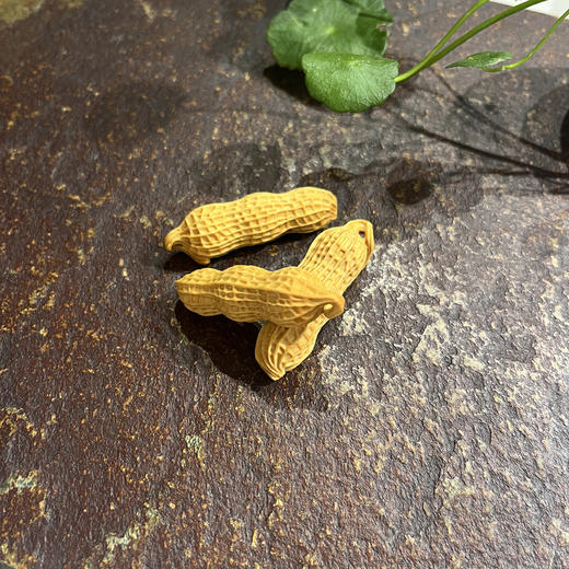 三籽花生（单个随机） 商品图1