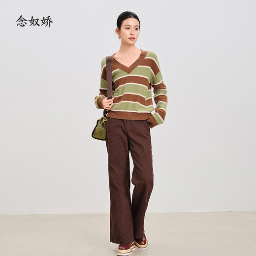 【商场同款】CNT4999“摩登喇叭裤”复古深棕色 立体剪裁 显高显瘦显腿长 棉弹牛仔面料 挺括好打理休闲裤 商品图10