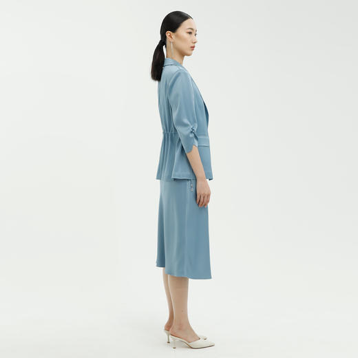 西贝伦外套S27C6121 商品图2