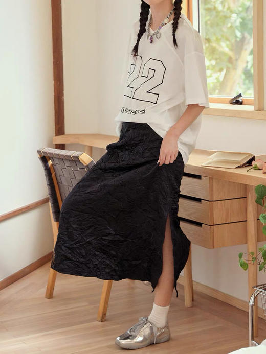 哑光缎面压皱定制蕾丝刺绣开叉半裙 商品图1