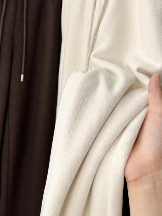 断码严重⚠️⚠️巨好穿！不光卷价格！品质也升级❗️商场💰3000+【醋酸羊毛裤】升级Eastman NAIA ™醋酸纤维，100%美国🇺🇸进口 ✅巨显瘦，梨型身材必入✅加厚不臃肿！790g高克重 商品图3