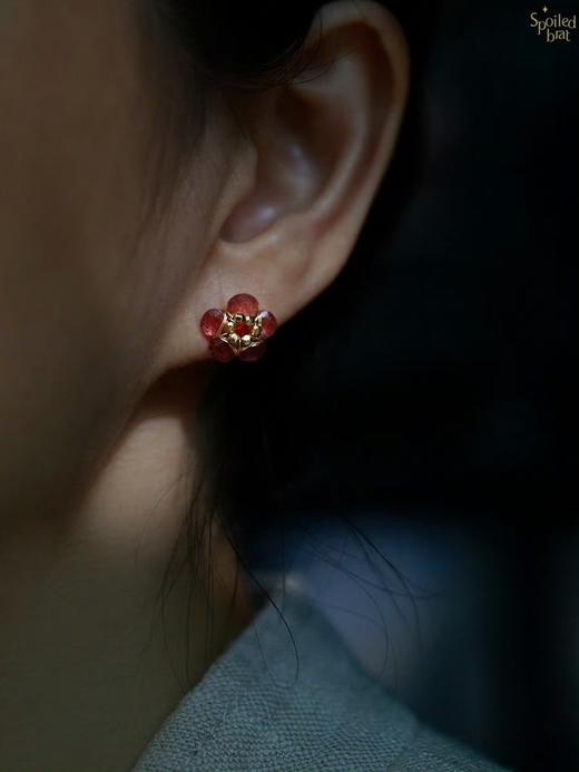 SpoiledBrat Jewelry草莓晶小花耳钉 商品图2