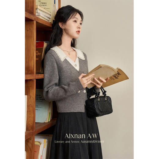 鹿向南「甜系珍妮弗」灰色假两件毛衣女2025秋冬慵懒风针织衫上衣 商品图3