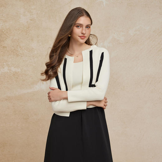 PG637斯尔丽2024新款小香风开衫搭配无袖连衣裙真两件撞色套装针织裙 商品图2