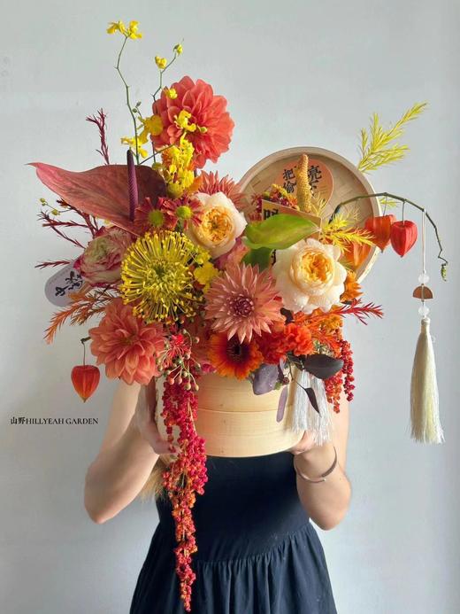 鲜花手提花篮 商品图1