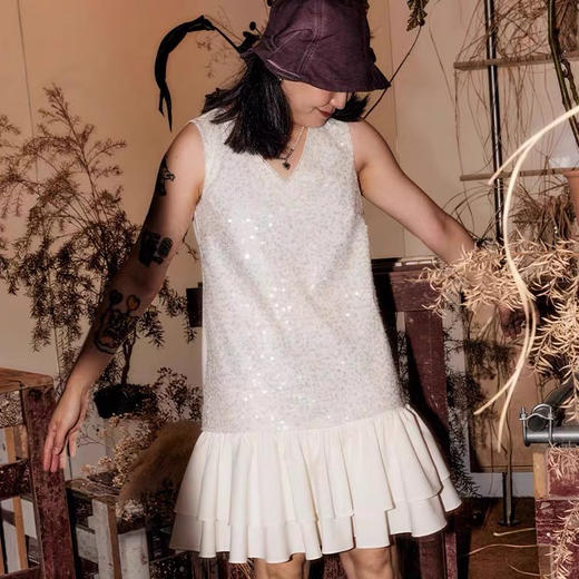 珠片连衣裙 商品图2