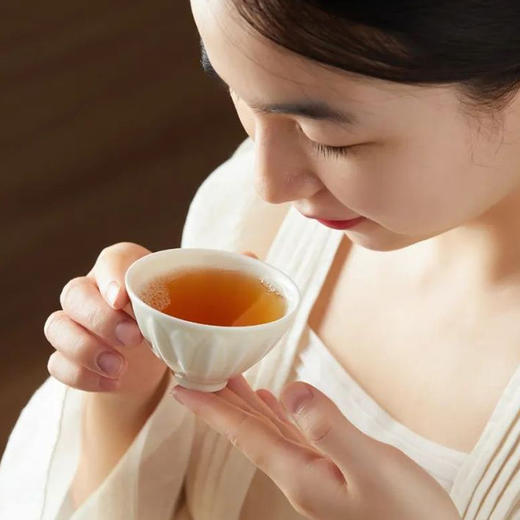 喜上华章茶礼礼盒 | 双非遗大师监制，一盒藏安溪铁观音、大红袍、正山小种、金骏眉【G】 商品图4