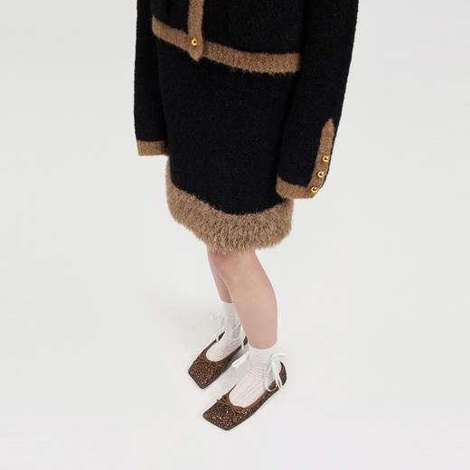 lost in echo2024秋冬新款高级小香风撞色针织衫外套上衣短裙套装 商品图3