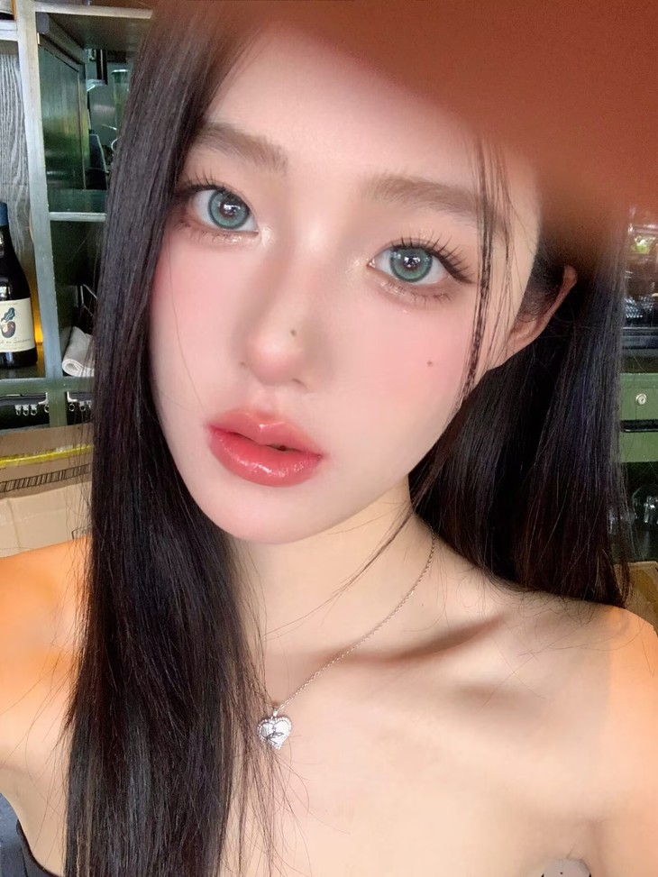 ClaireColor芥末琉璃14.5mm 绿色 年抛美瞳 清新甜飒蛇系碧眼 - VVCON美瞳网