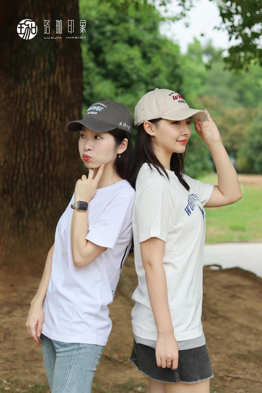 WHU绣字棒球帽 商品图0