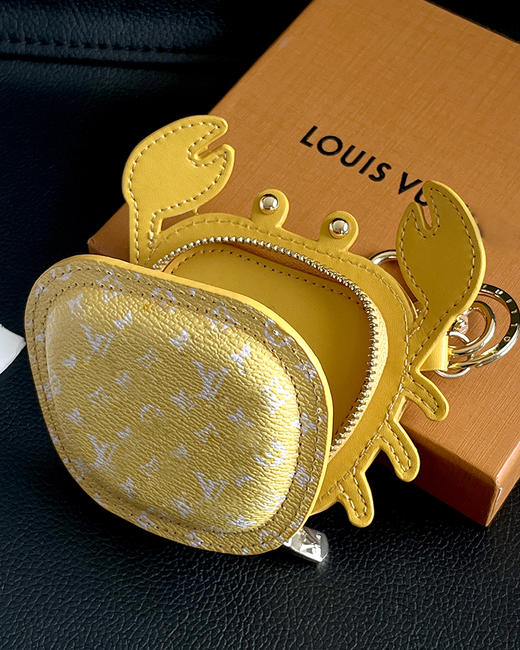 现货 THS 9.15-无 驴家 小螃蟹小海龟包包挂件 耳机包 6色 CQ1360 商品图6