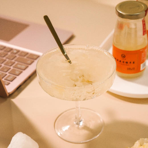 一朵燕鲜炖燕窝银耳羹 198gX6瓶/箱 商品图4