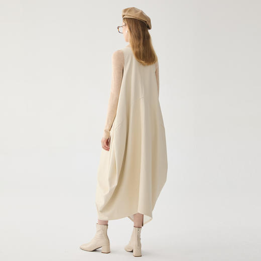 谜底背心式连衣裙2024冬季新品文艺复古不规则长裙无袖244GL1693 商品图2