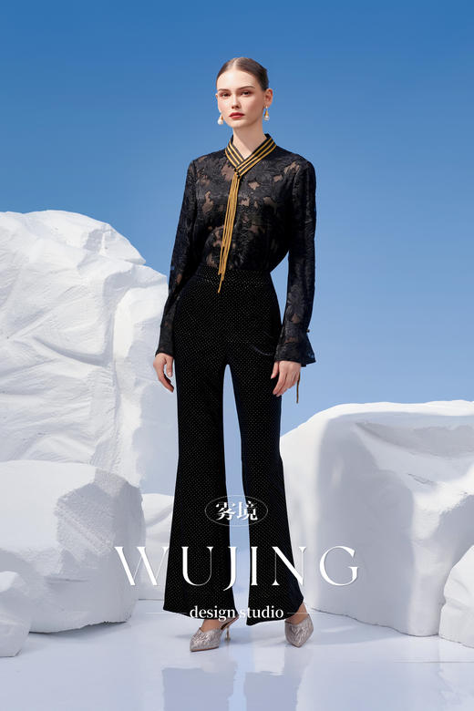 4202090 古潼怀金 高级雪纺立体花烧花工艺料上衣 雾境 商品图3