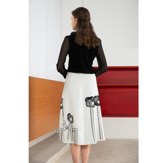 司歌波点半裙刺绣黑白伞裙C901274X 商品图3