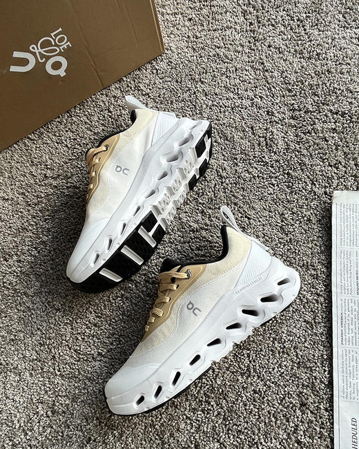 现货 THS 9.15-无 loe x clou 情侣款 合作系列 2.0运动跑鞋 7色 QZ094 商品图11