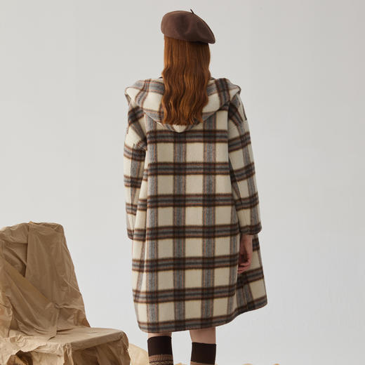 谜底毛呢大衣女士2024冬季新品复古风宽松格子呢子外套244MD1454 商品图2
