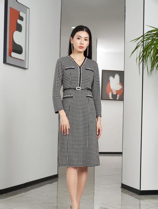 漆黑色连衣裙HJ3S96 商品图2