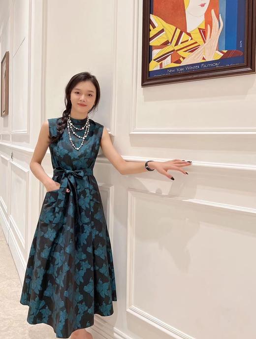 石绿色连衣裙HJ3S90 商品图4