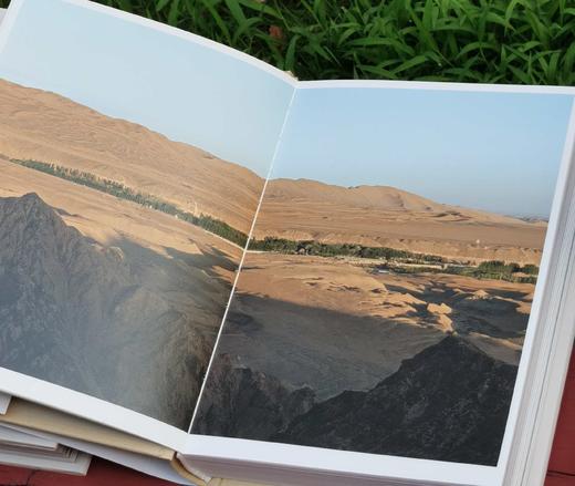 《不可错过的中国石窟》，全5册，小32开，精装，赵昆雨等著，江苏凤凰美术出版社2022-2024年版，定价:490，售价：240元。 商品图5