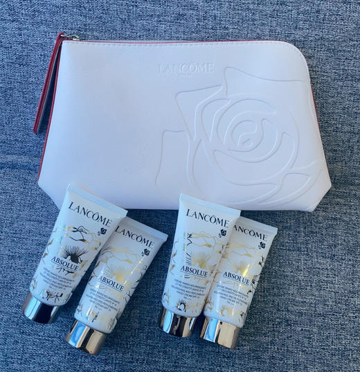 [小滋心选]【活动价￥99.9】兰蔻菁纯护手霜30ml*4+化妆包 商品图0