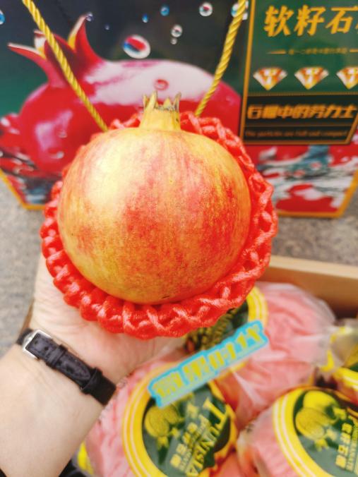 产地黑箱石榴礼盒 商品图3