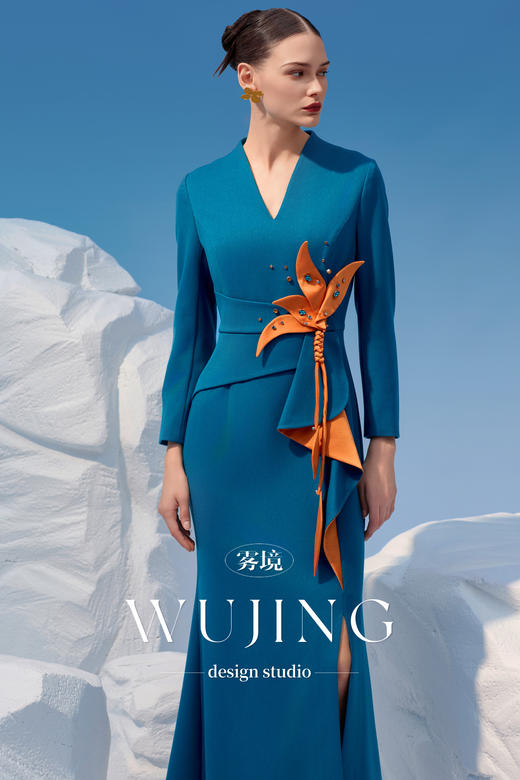 4202078 悠蓝碧玉 进口亮丝斜纹连衣裙 雾境 商品图4