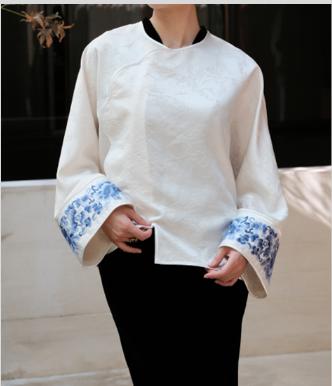 临时|盛唐牡丹 |丝毛三蓝手工刺绣挽袖上衣 商品图0