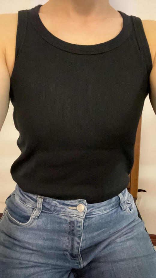 【断码 清仓 凑单】超级好搭的 小禾家 领口设计高低刚刚好的 高性价比 多色背心 商品图0