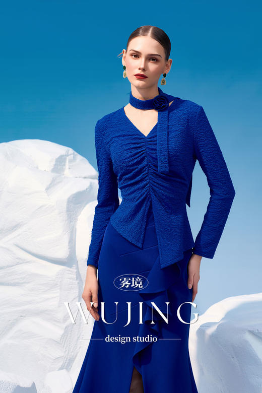 4202008 青蓝冰水 高级亮丝斜纹半裙 雾境 商品图4