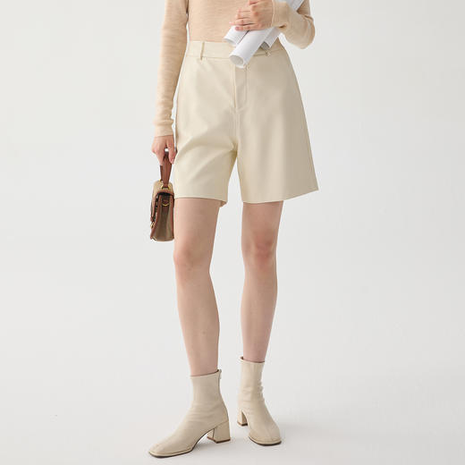谜底PU皮短裤女士2024冬新品通勤高腰百搭磨毛直筒短裤244GK1660 商品图0